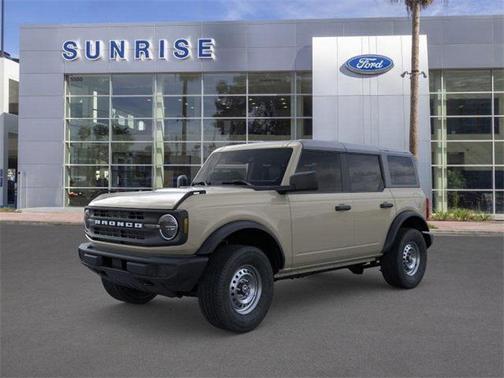 2025 Ford Bronco Base 4 Door 4x4