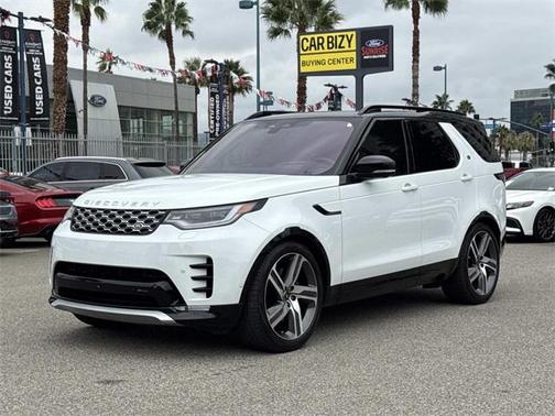 2023 Land Rover Discovery P360 Metropolitan Edition