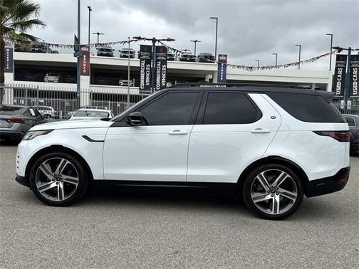 2023 Land Rover Discovery P360 Metropolitan Edition