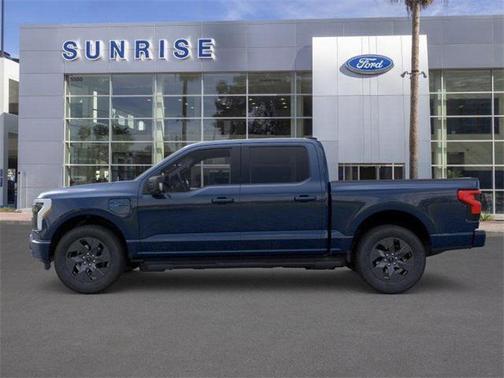 2025 Ford F-150 Lightning Flash