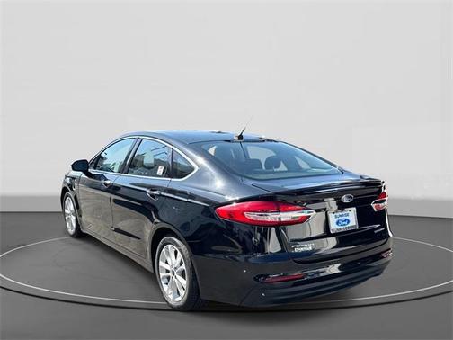 2019 Ford Fusion Energi Titanium