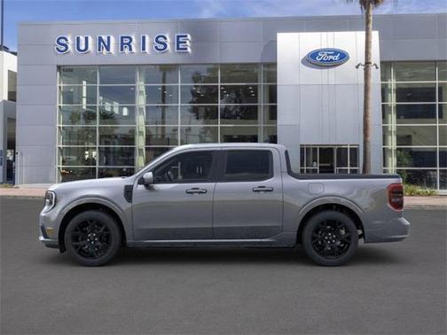 2025 Ford Maverick Lobo Standard