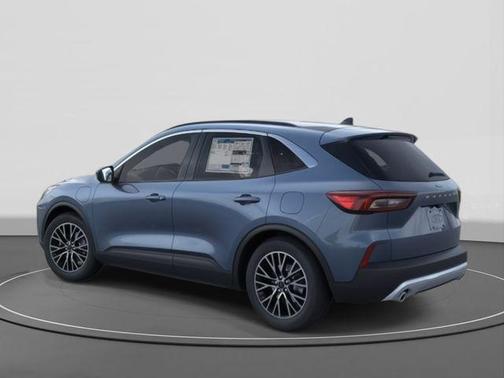 2025 Ford Escape PHEV SE