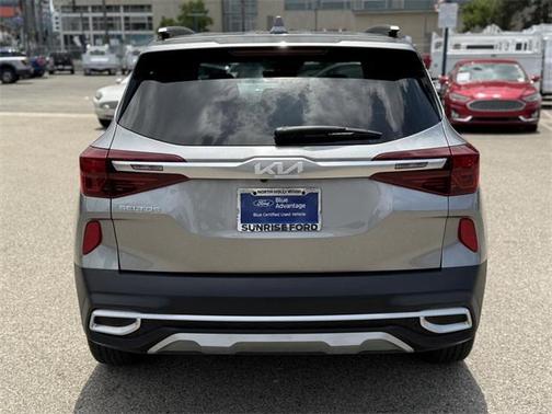 2023 Kia Seltos S
