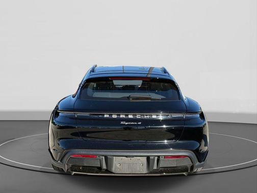 2021 Porsche Taycan 4