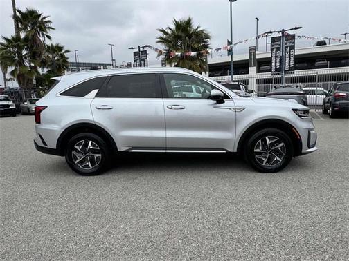 2022 Kia Sorento Hybrid S