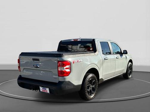 2022 Ford Maverick Lariat