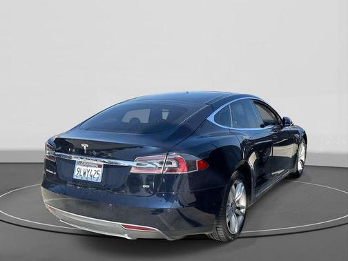 2014 Tesla Model S Base