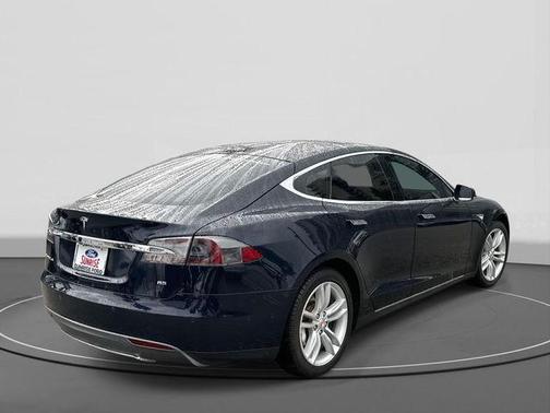 2014 Tesla Model S Base