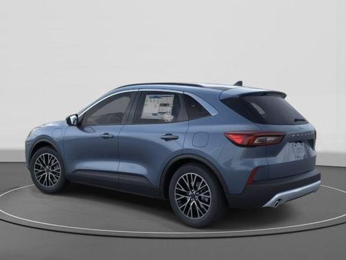 2025 Ford Escape PHEV SE