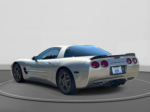 2002 Chevrolet Corvette Base