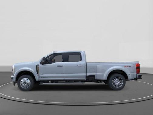 2026 Ford F-450 Lariat