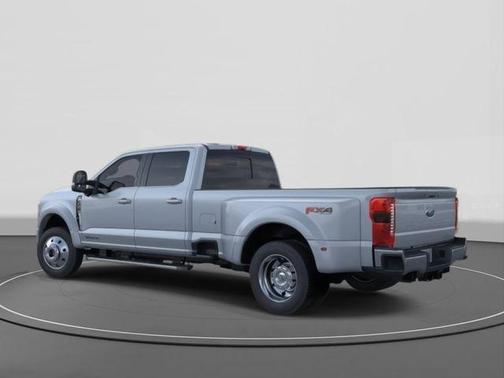 2026 Ford F-450 Lariat