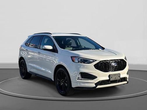 2023 Ford Edge ST Line