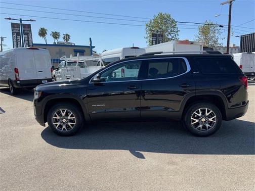 2022 GMC Acadia FWD SLT