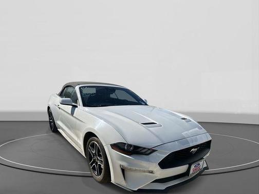2022 Ford Mustang EcoBoost Premium