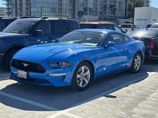 2022 Ford Mustang EcoBoost
