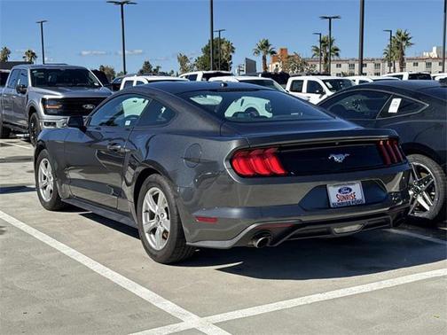2020 Ford Mustang EcoBoost