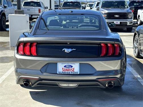 2020 Ford Mustang EcoBoost