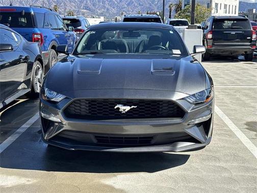 2020 Ford Mustang EcoBoost