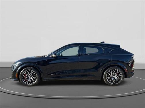 2022 Ford Mustang Mach-E GT