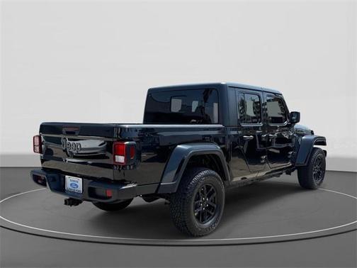 2022 Jeep Gladiator Altitude 4x4