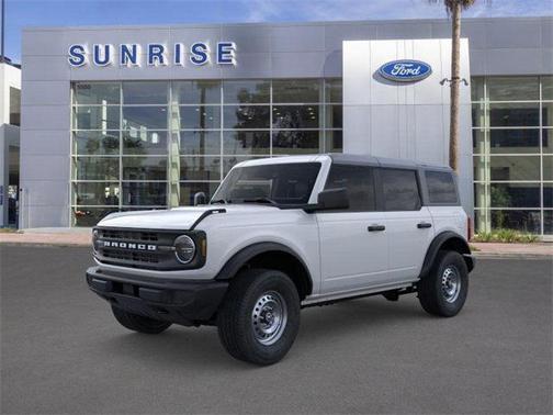 2025 Ford Bronco Base 4 Door 4x4