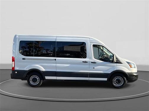 2016 Ford Transit-350 XL