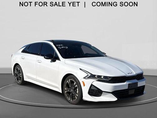 2022 Kia K5 GT-Line