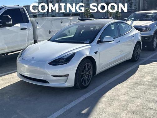2022 Tesla Model 3 Standard Range