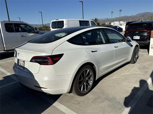 2022 Tesla Model 3 Standard Range