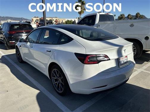 2022 Tesla Model 3 Standard Range