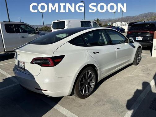 2022 Tesla Model 3 Standard Range