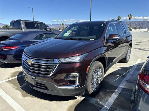 2022 Chevrolet Traverse LT Leather