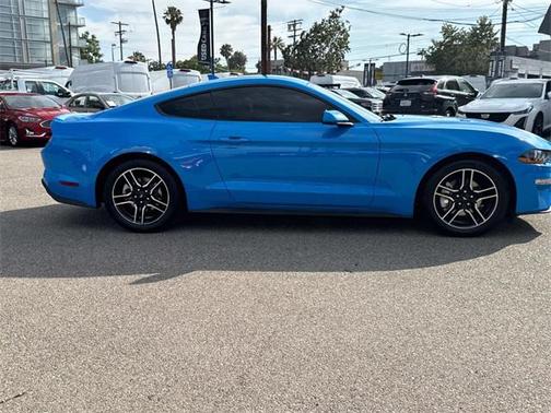 2022 Ford Mustang EcoBoost Premium