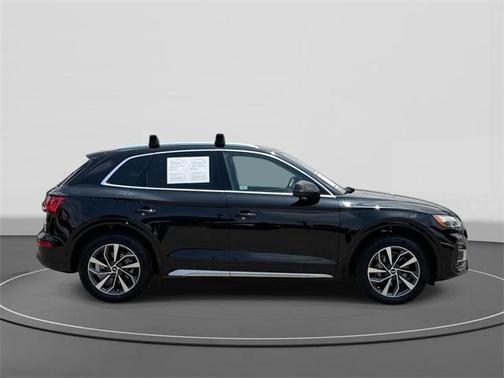 2021 Audi Q5 45 Premium Plus