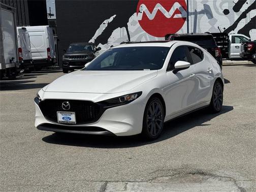 2022 Mazda Mazda3 FWD w/Preferred Package