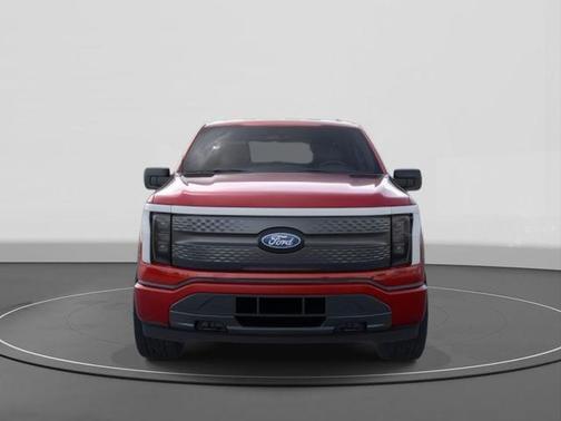 2025 Ford F-150 Lightning XLT