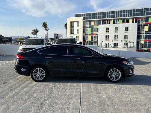 2019 Ford Fusion Energi Titanium
