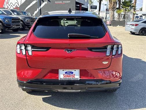 2023 Ford Mustang Mach-E California Route 1
