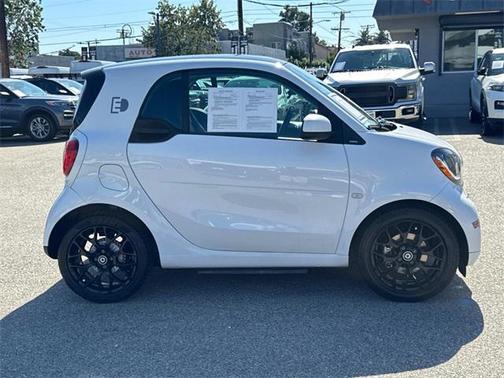2018 smart ForTwo Electric Drive passion