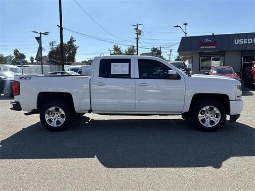 2018 Chevrolet Silverado 1500 2LT