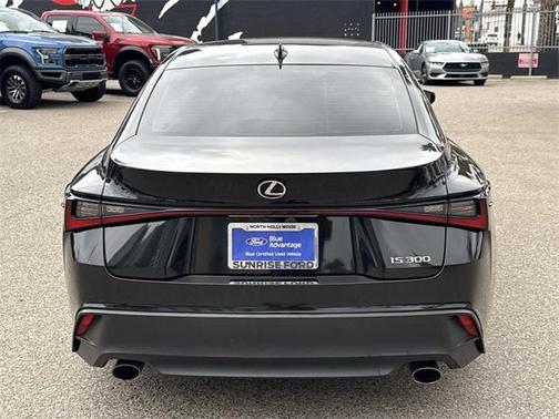 2022 Lexus IS 300 Base