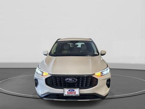 2025 Ford Escape PHEV SE