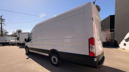 2022 Ford Transit-250 Base
