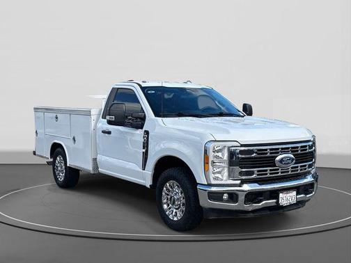 2023 Ford F-350 XL
