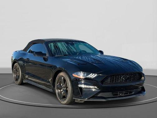 2021 Ford Mustang EcoBoost