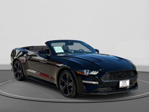 2021 Ford Mustang EcoBoost