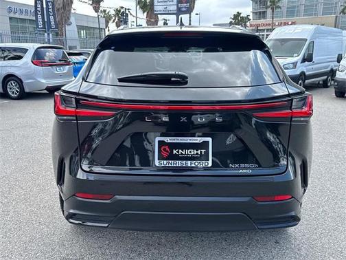 2025 Lexus NX 350h Premium