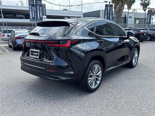 2025 Lexus NX 350h Premium